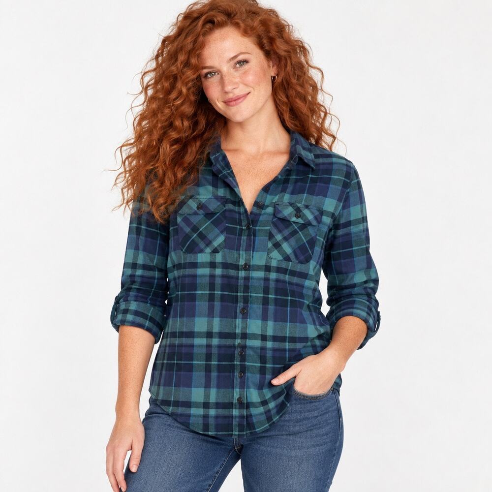 Eddie Bauer Plaid Button up front pocket top in Blue Green Plaid Women S